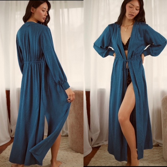 NWT Anthropologie Tailored Robe size S/M ( small flaw) - Picture 1 of 14
